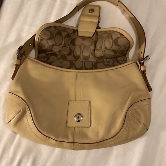 COACH Vintage Soho Leather Flap Bag - Picture 3 of 14